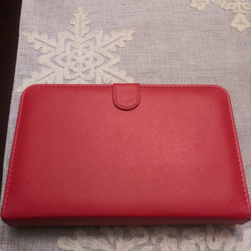 Red Phone & Keyboard Case - Picture 3 of 8